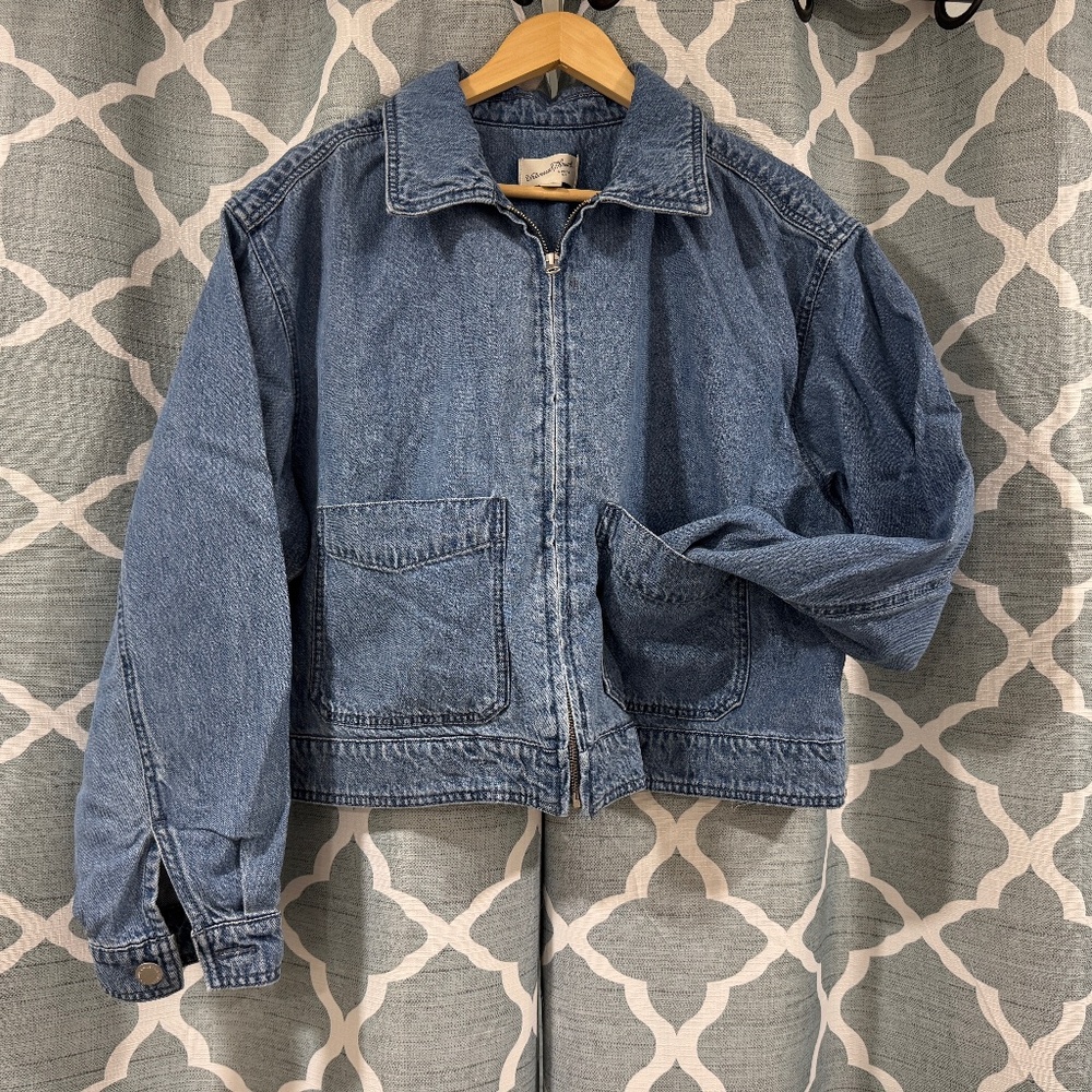Cropped jean jacket 1X